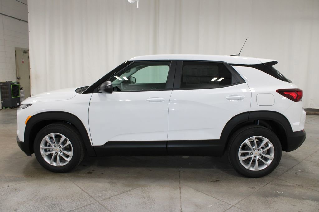 New 2026 Chevrolet TrailBlazer LS w/ LS Convenience Package FWD image 6