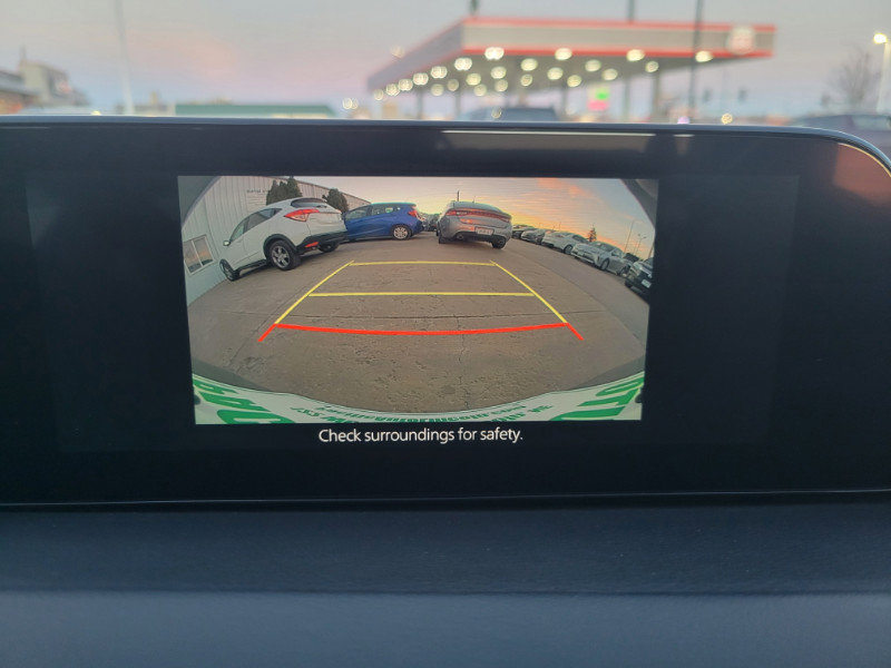 Used 2025 MAZDA MAZDA3 s image 37