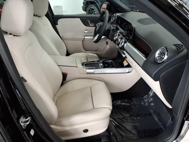 New 2026 Mercedes-Benz GLB 250 image 15