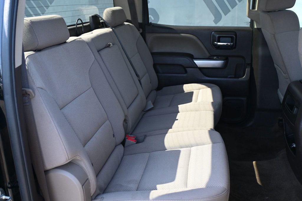 Used 2018 Chevrolet Silverado 1500 LT w/ All Star Edition image 16