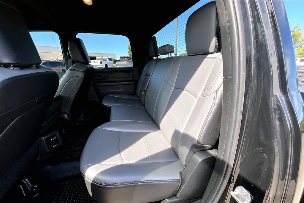 Used 2025 RAM 2500 Tradesman w/ Chrome Appearance Group AWD/4WD image 23