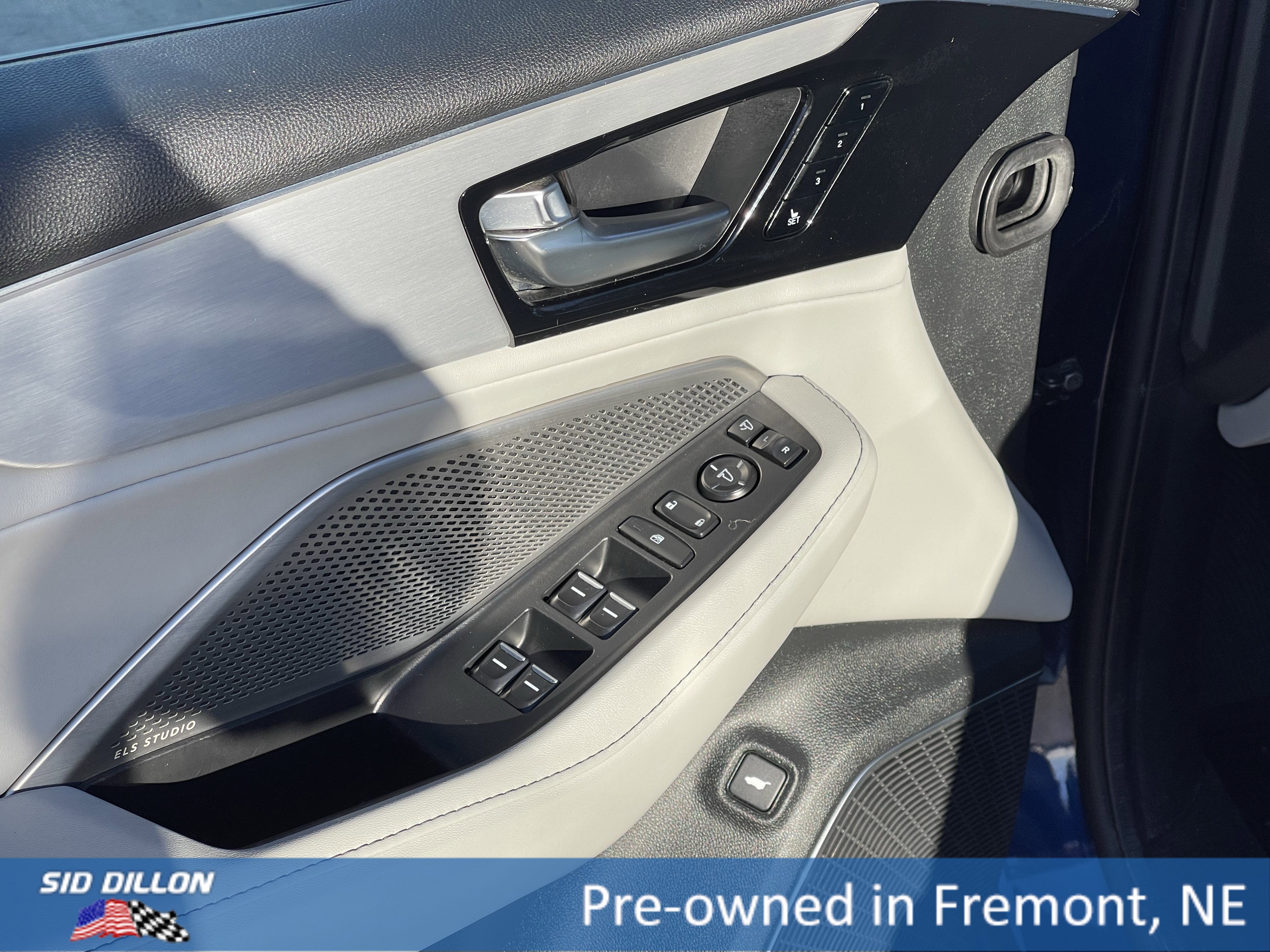 Used 2022 Acura MDX SH-AWD w/ Technology Package image 7