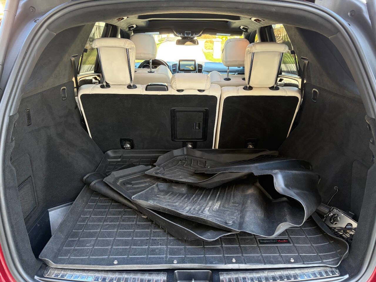 Used 2016 Mercedes-Benz GLE 63 AMG S w/ Driver Assistance Package image 95