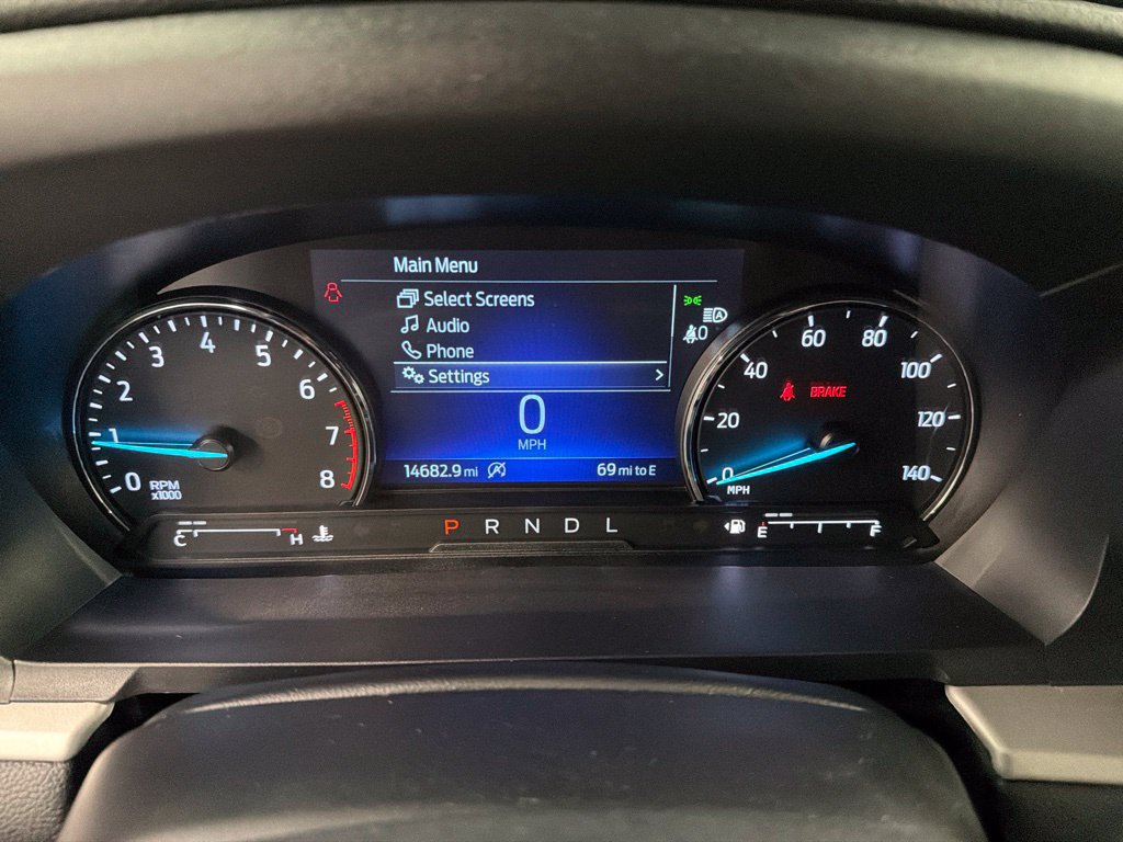 Used 2024 Ford Explorer XLT w/ Equipment Group 202A AWD/4WD image 22