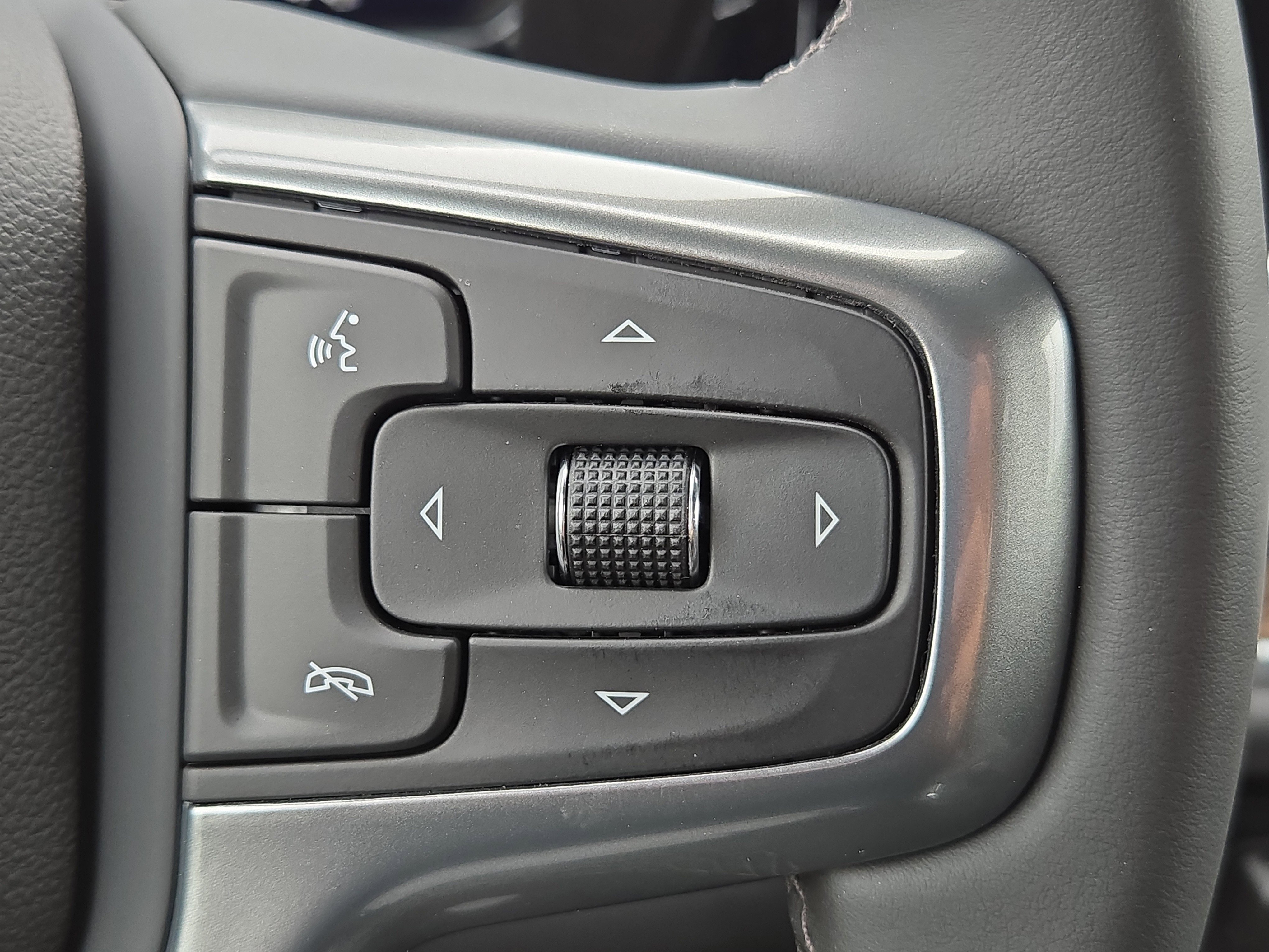 New 2026 Chevrolet Silverado 2500 LT w/ Trail Boss Package image 26