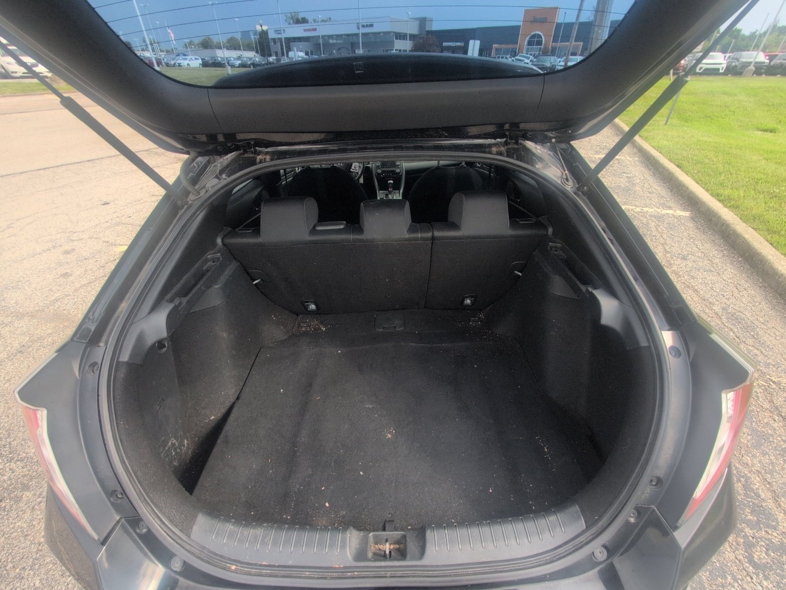 Used 2018 Honda Civic Sport image 31