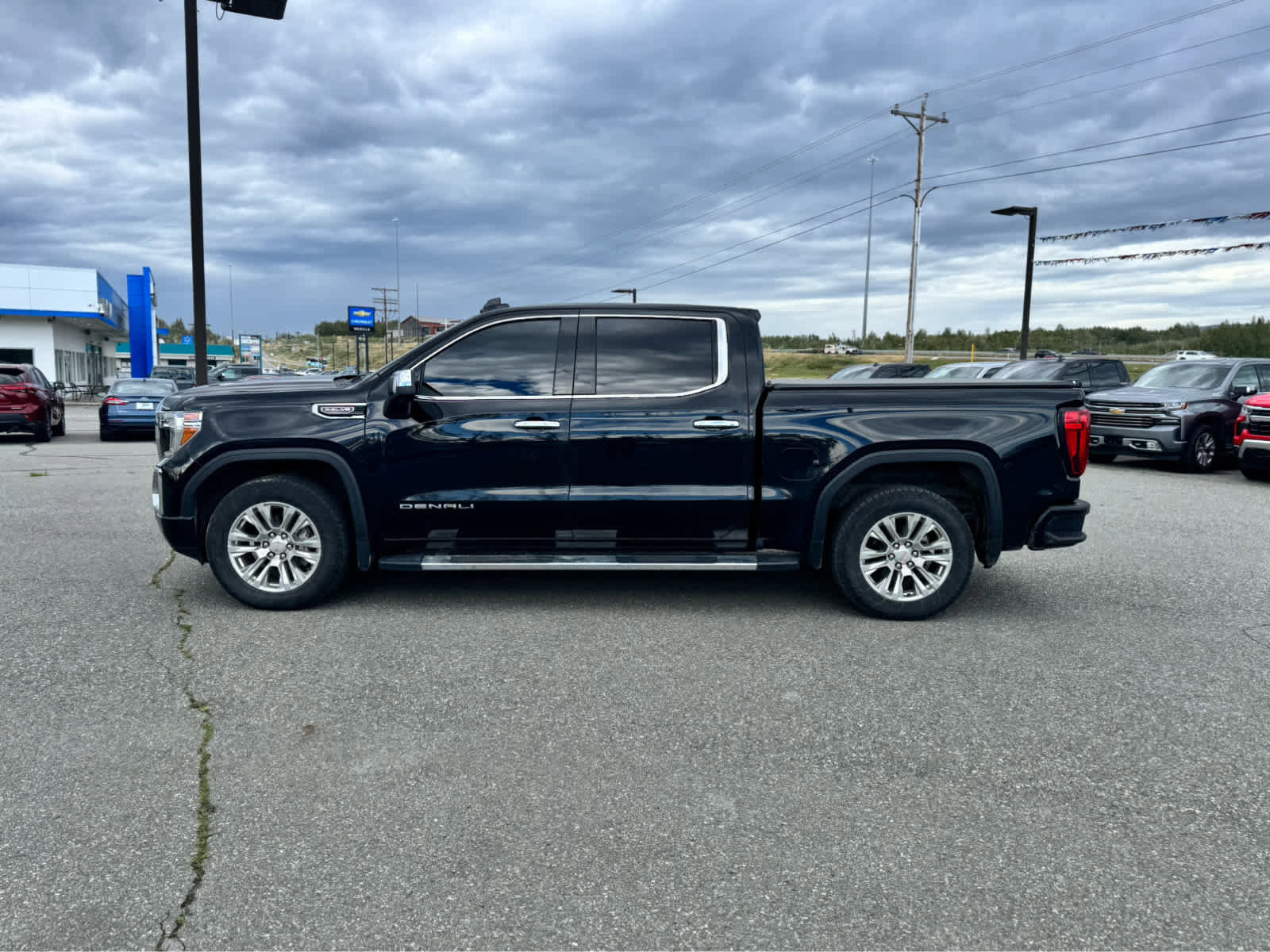 Used 2019 GMC Sierra 1500 Denali image 2