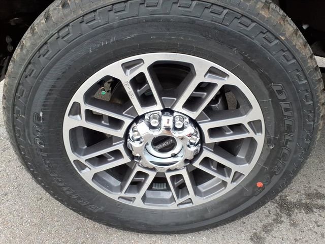 New 2026 Ford F350 Platinum w/ Platinum Plus Package image 17