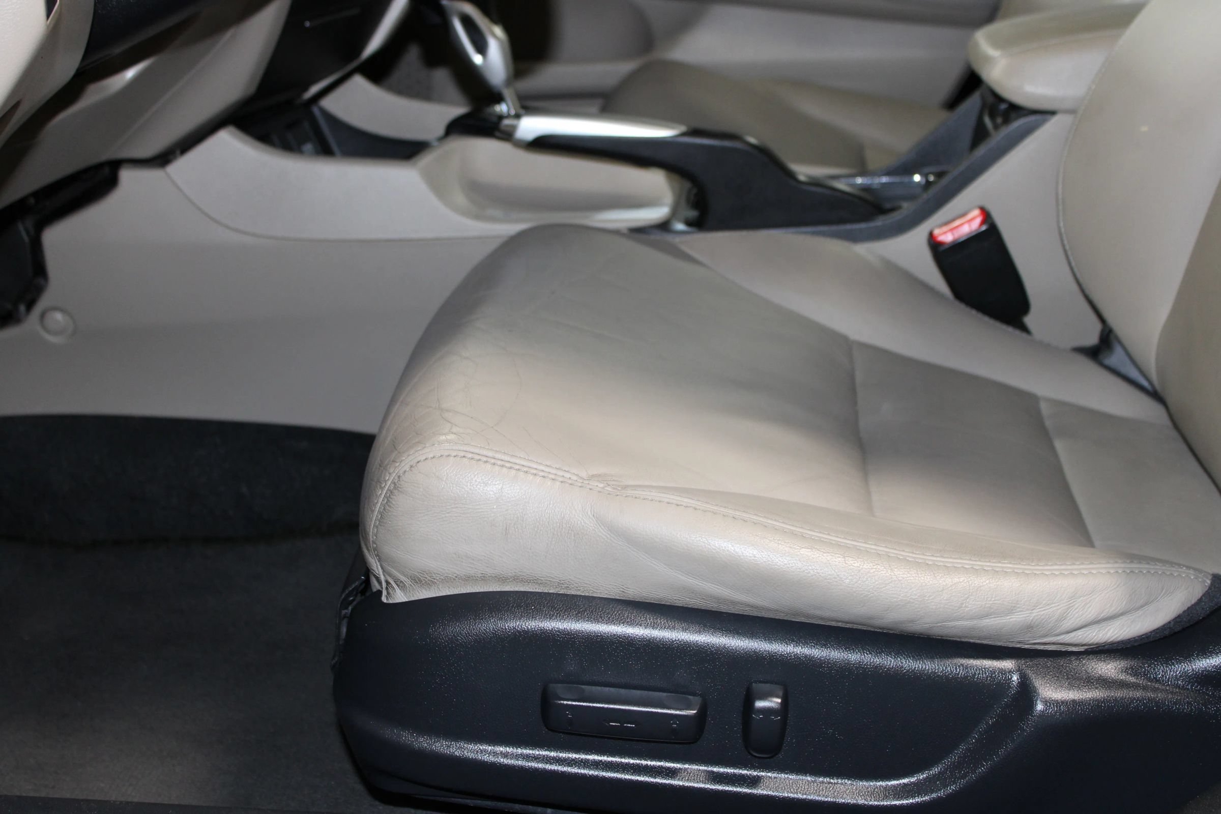 Used 2014 Honda Civic EX-L image 26