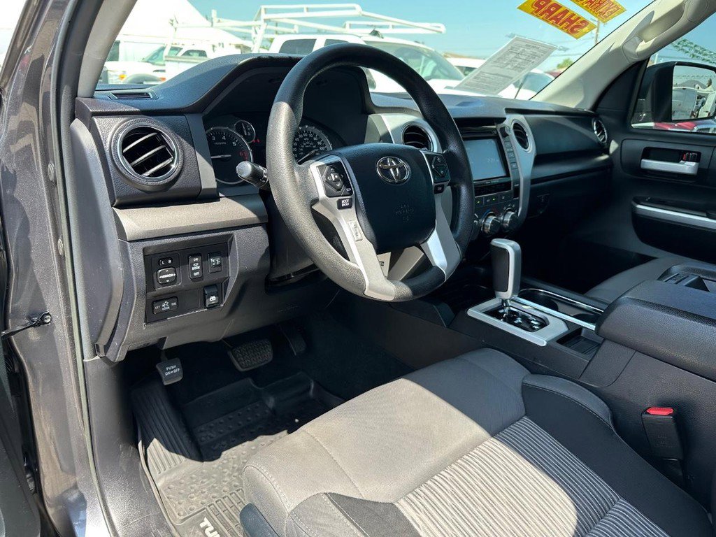 Used 2017 Toyota Tundra SR5 image 16