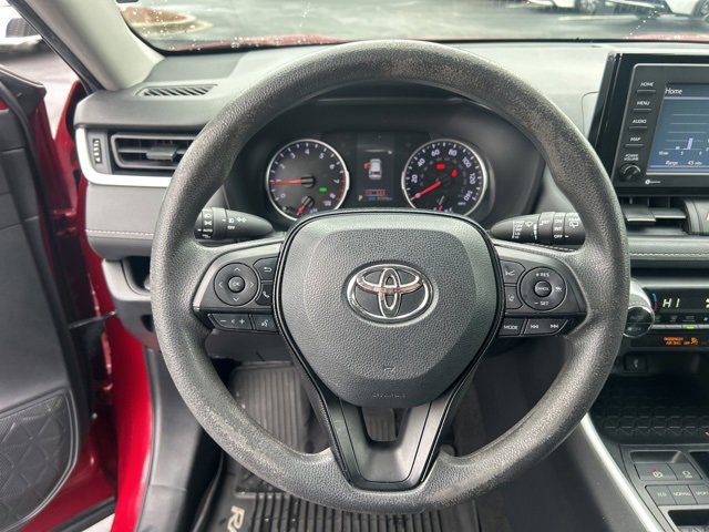 Used 2020 Toyota RAV4 XLE image 20