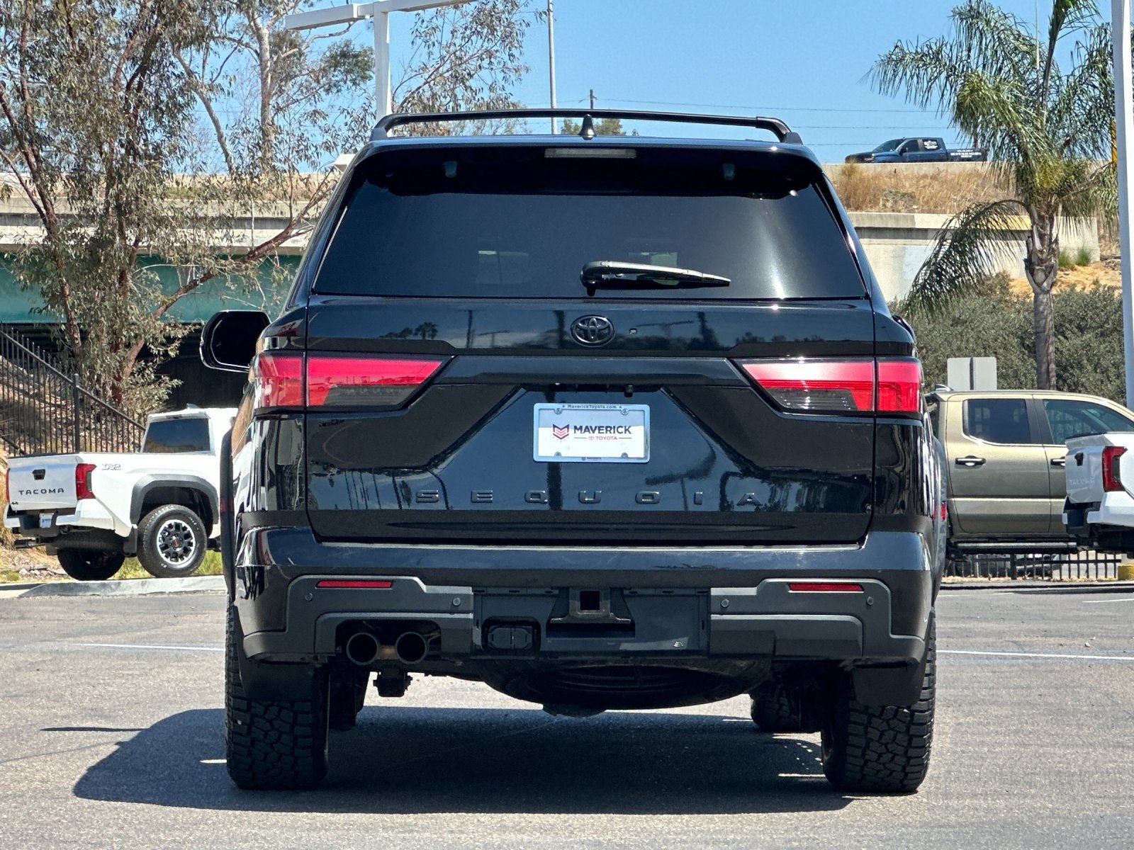 Used 2024 Toyota Sequoia TRD Pro AWD/4WD image 4