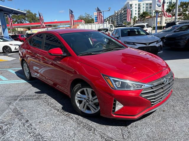 Used 2020 Hyundai Elantra SEL image 2