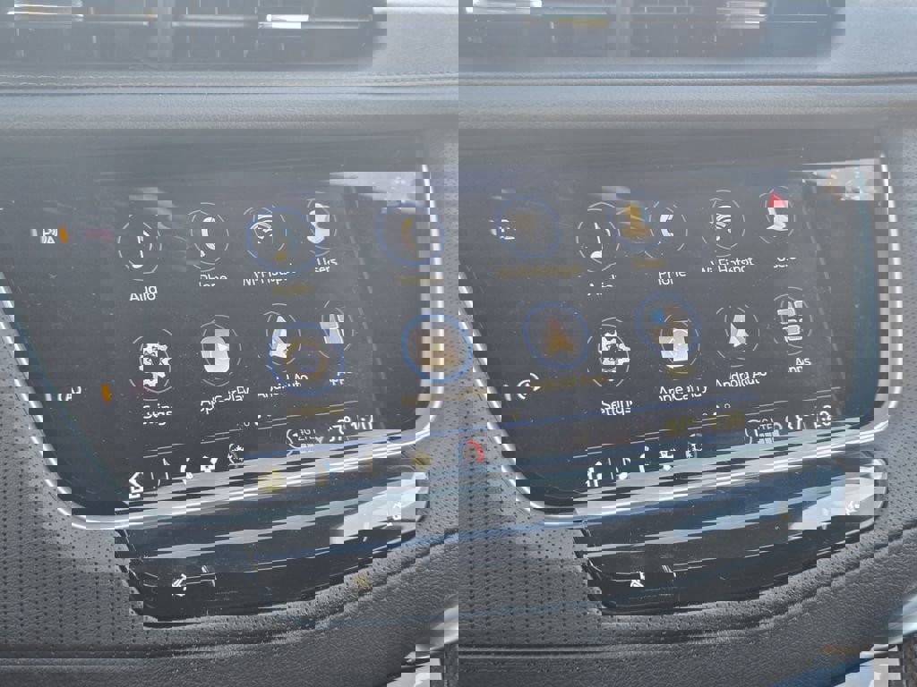 New 2026 Cadillac XT5 Luxury image 10