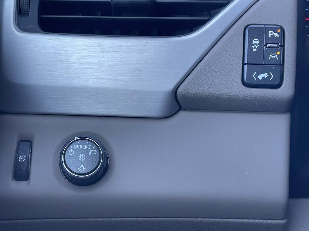 Used 2019 GMC Yukon SLT w/ Open Road Package image 35