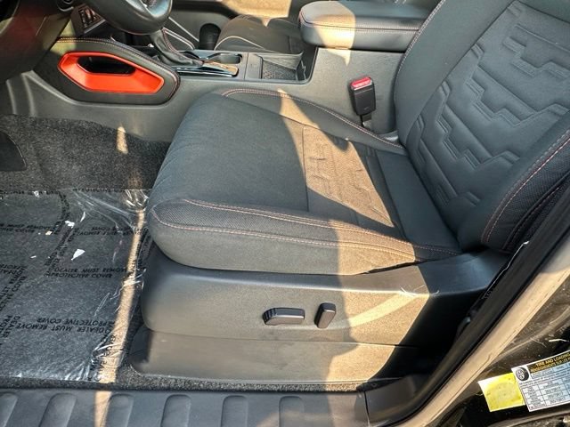 Certified 2024 Nissan Frontier PRO-4X w/ Pro Convenience Package AWD/4WD image 22