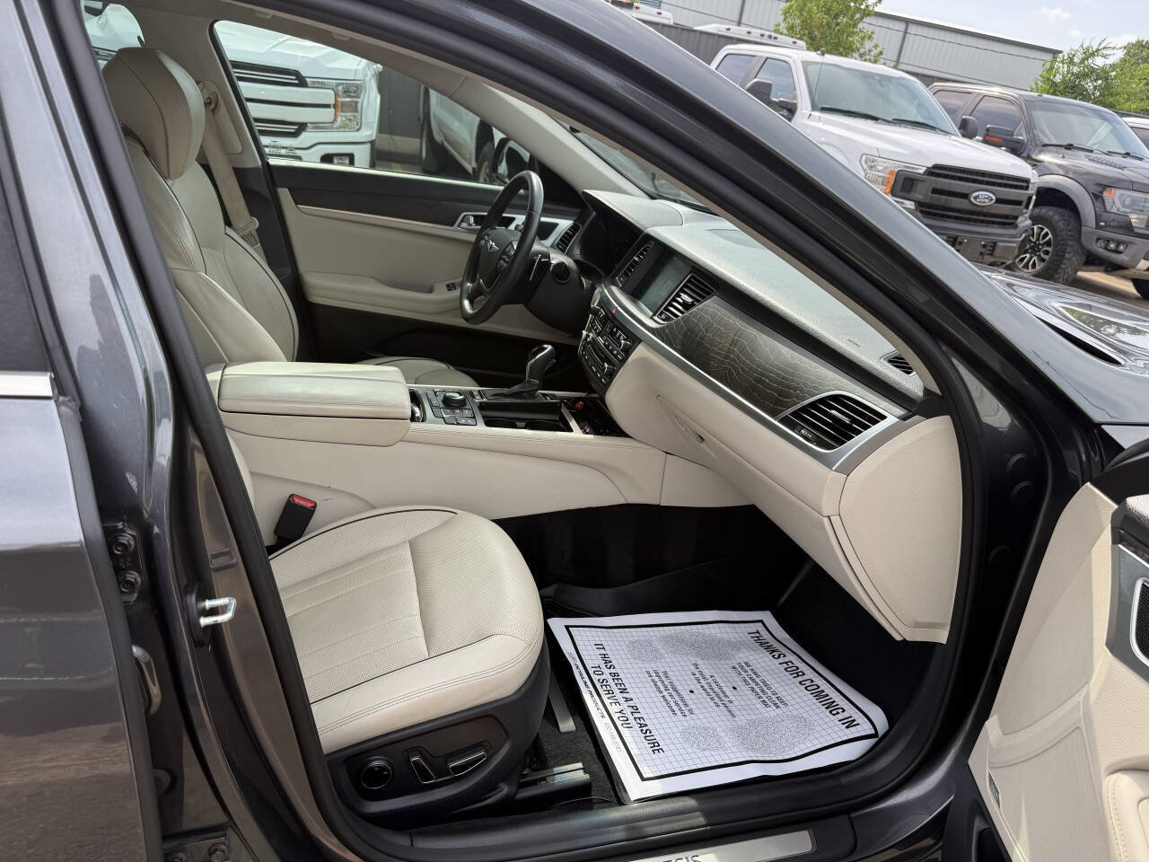 Used 2017 Genesis G80 5.0 Ultimate RWD image 10