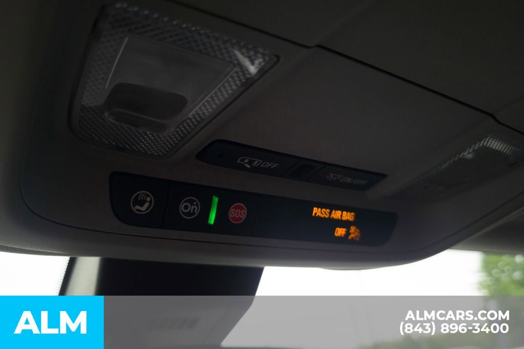 Used 2024 Chevrolet Equinox LT FWD image 34
