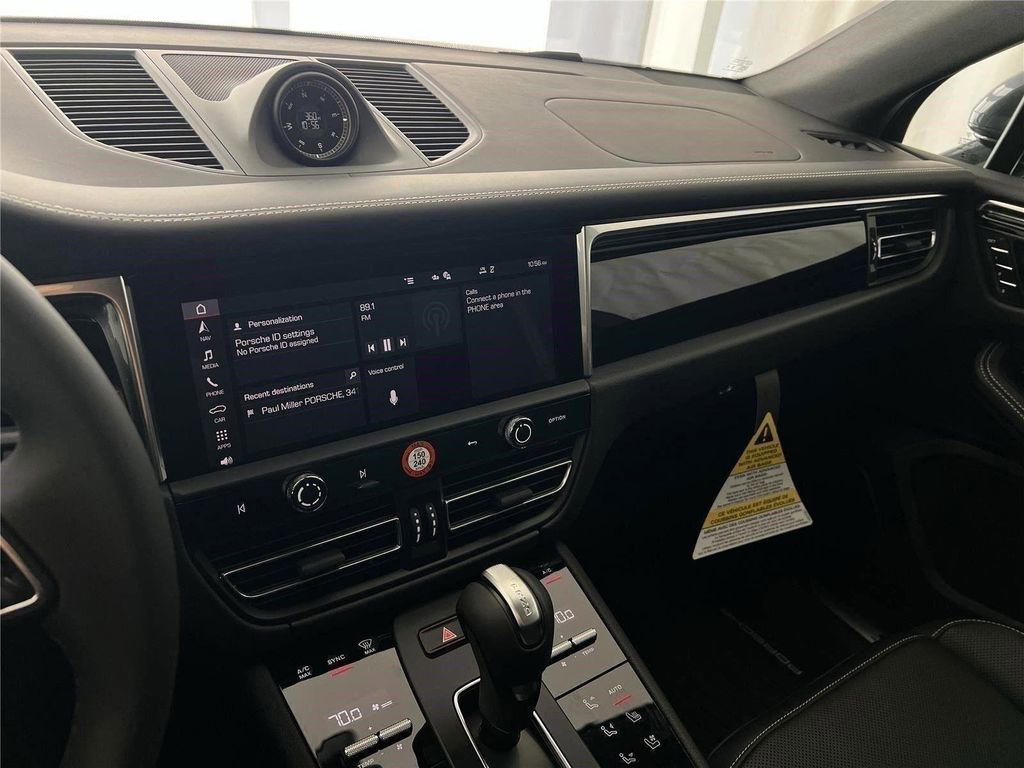 New 2026 Porsche Macan S AWD/4WD image 18