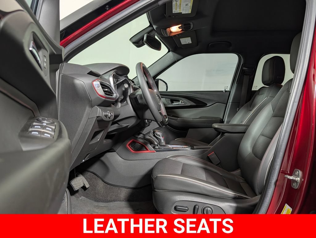 Used 2022 Chevrolet TrailBlazer RS w/ Sun and Liftgate Package FWD image 10