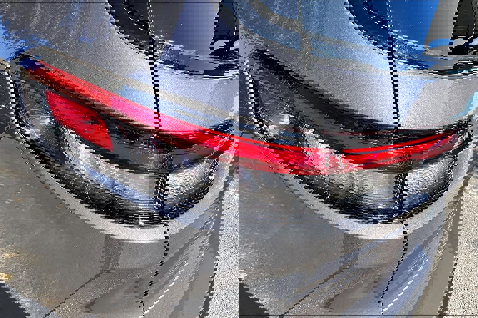 Used 2024 Jeep Grand Cherokee L Limited w/ Black Appearance Package image 28