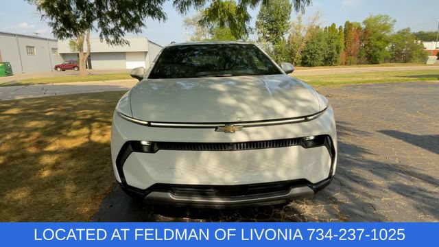 Certified 2024 Chevrolet Equinox EV LT FWD image 3