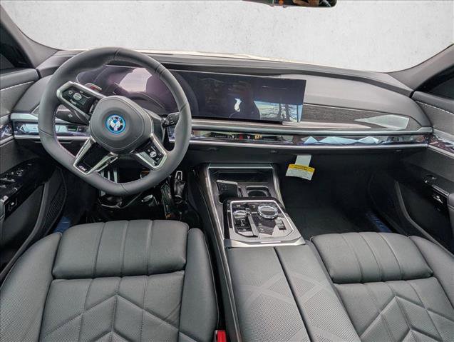 New 2026 BMW i7 M70 w/ Executive Package AWD/4WD image 17