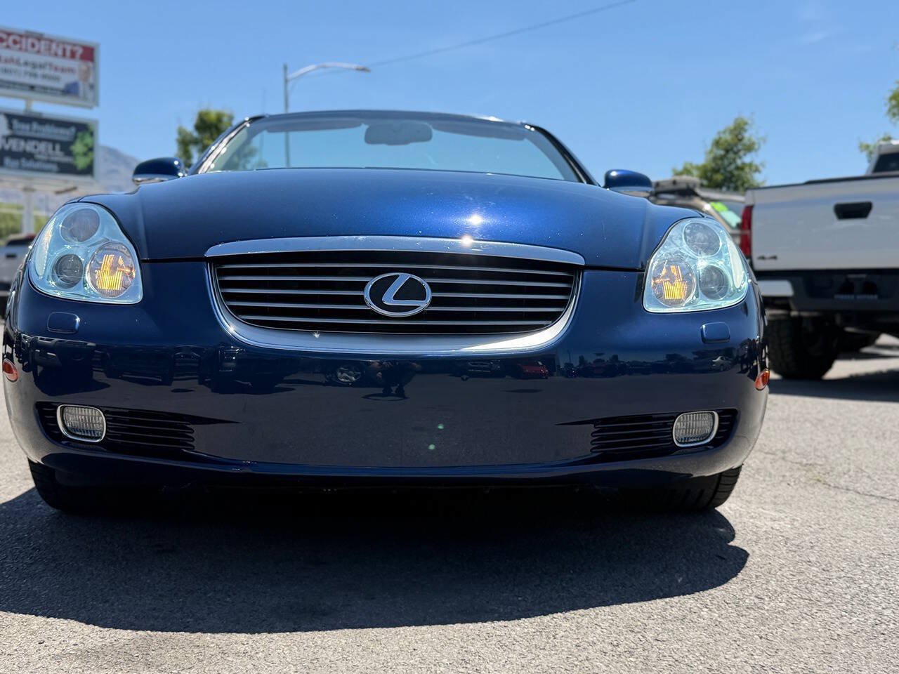 Used 2005 Lexus SC 430 Convertible w/ Preferred Accessory Pkg RWD image 5