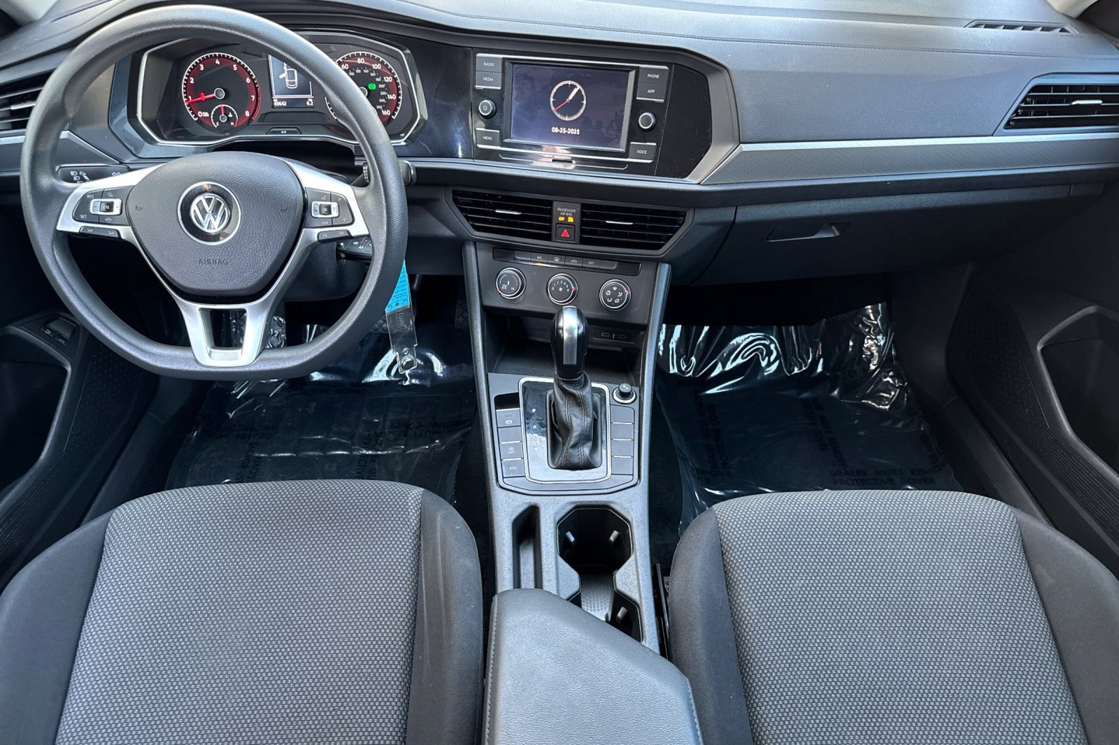 Used 2021 Volkswagen Jetta S w/ Driver Assistance Package image 15