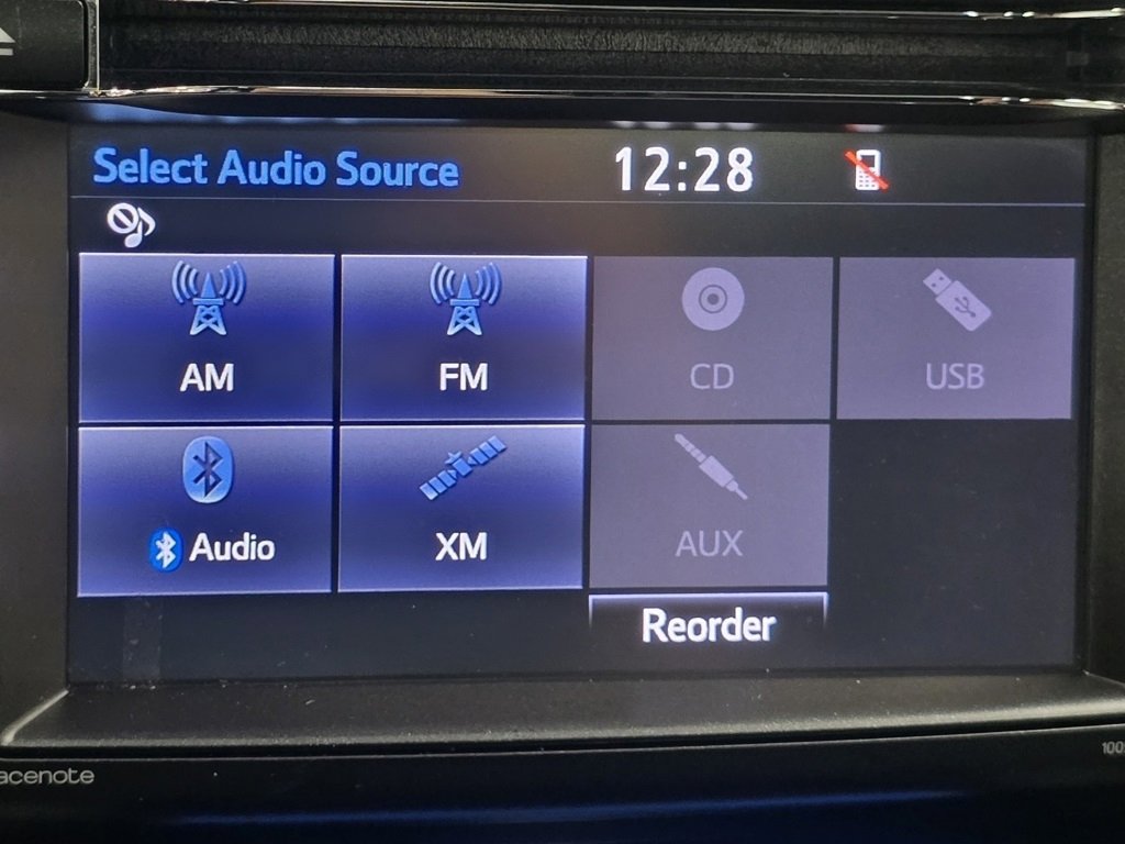 Used 2018 Toyota RAV4 SE w/ Power Extra Value Package image 4