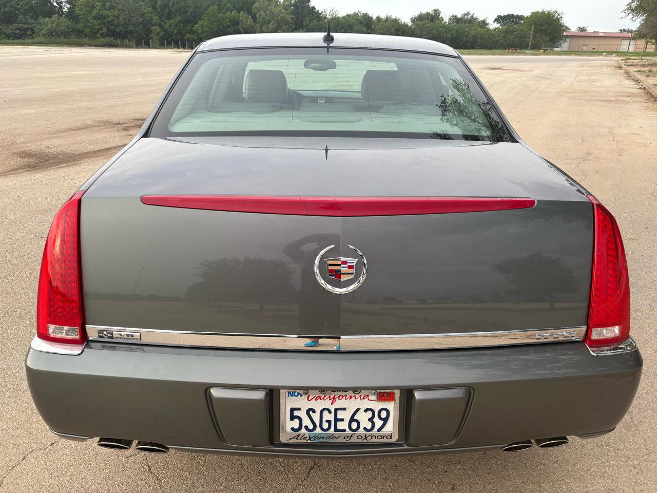 Used 2006 Cadillac DTS FWD image 14