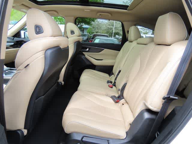 Used 2023 Acura MDX SH-AWD w/ Advance Package image 13