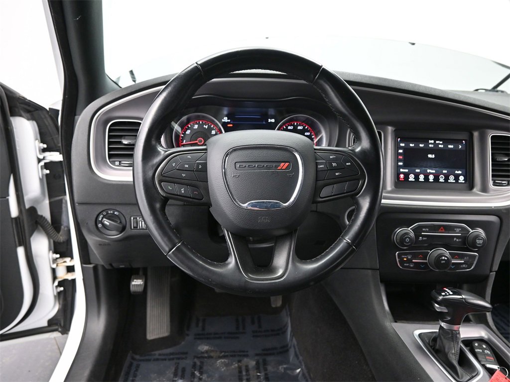 Used 2022 Dodge Charger SXT image 30