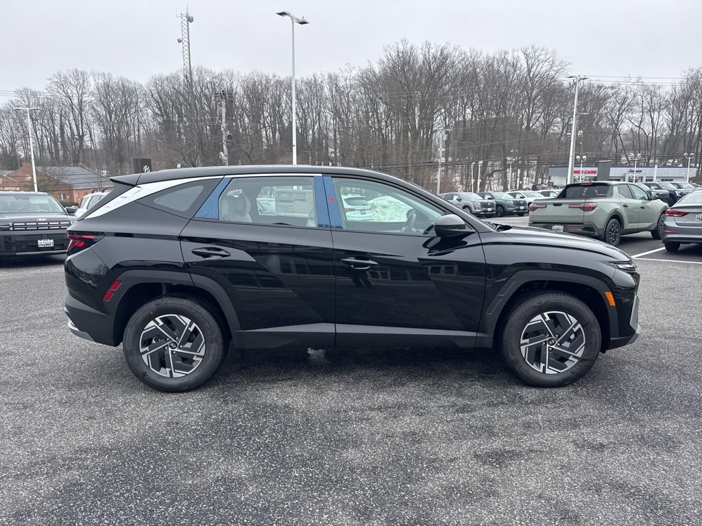 New 2026 Hyundai Tucson Blue SE AWD/4WD image 4