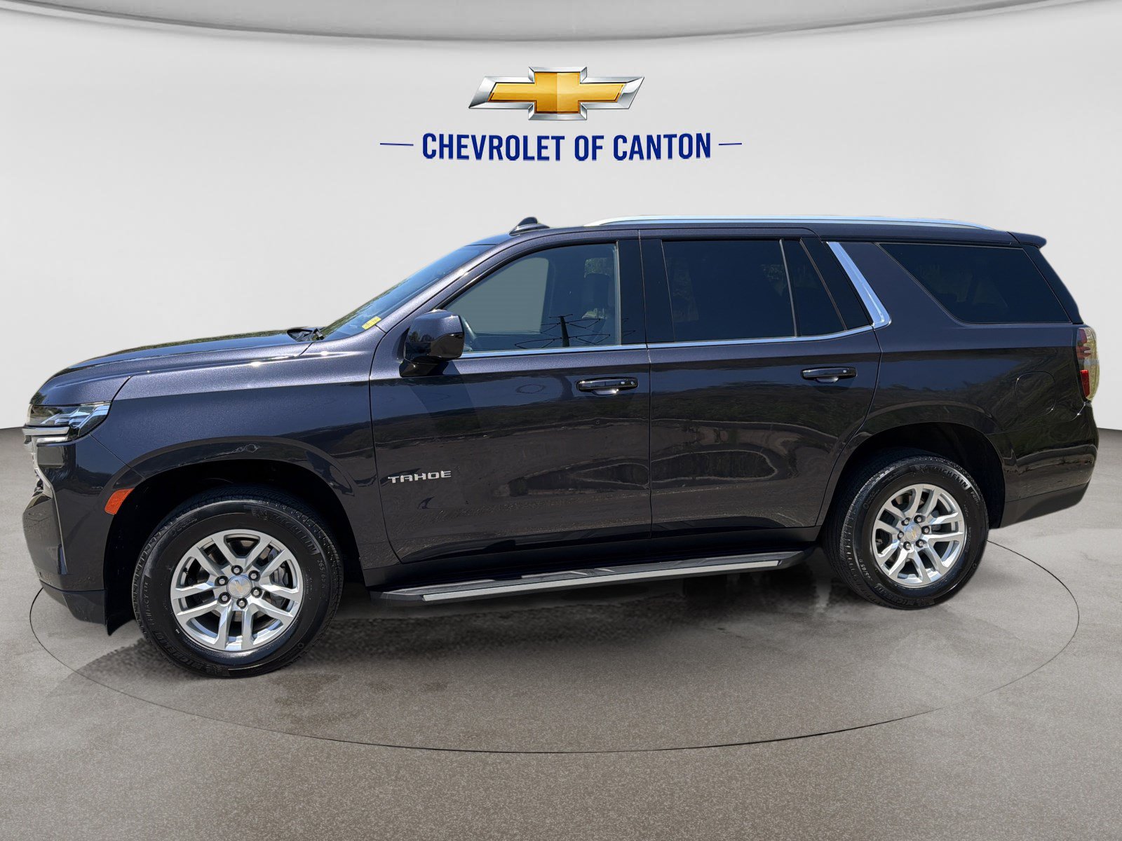 Used 2024 Chevrolet Tahoe LT AWD/4WD image 8