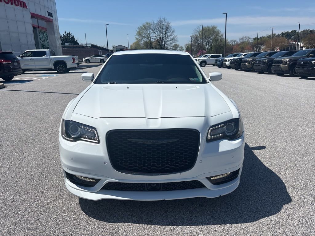 Used 2022 Chrysler 300 Touring L w/ Popular Equipment Group RWD image 7