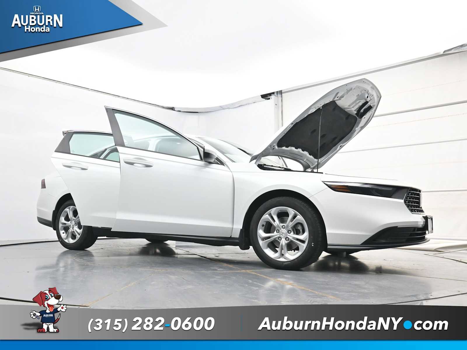 Used 2023 Honda Accord LX image 38