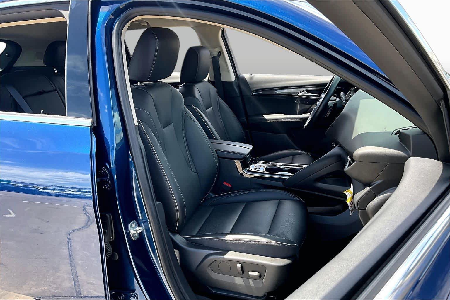 Certified 2023 Buick Envision Essence AWD/4WD image 9