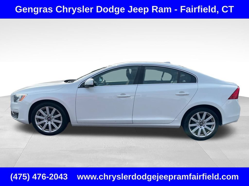 Used 2017 Volvo S60 T5 Inscription AWD/4WD image 4