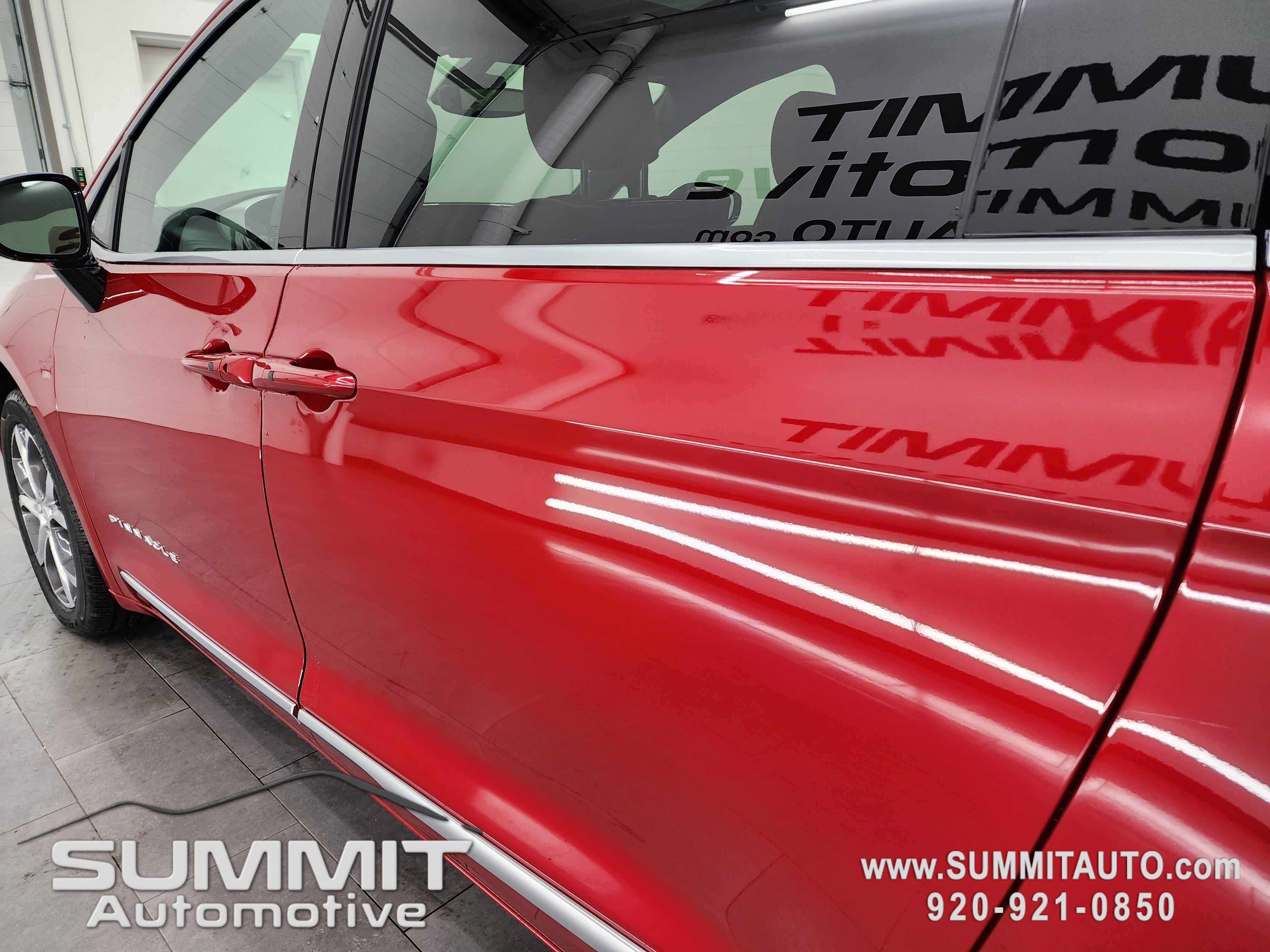 New 2026 Chrysler Pacifica Pinnacle w/ Trailer Tow Group image 36