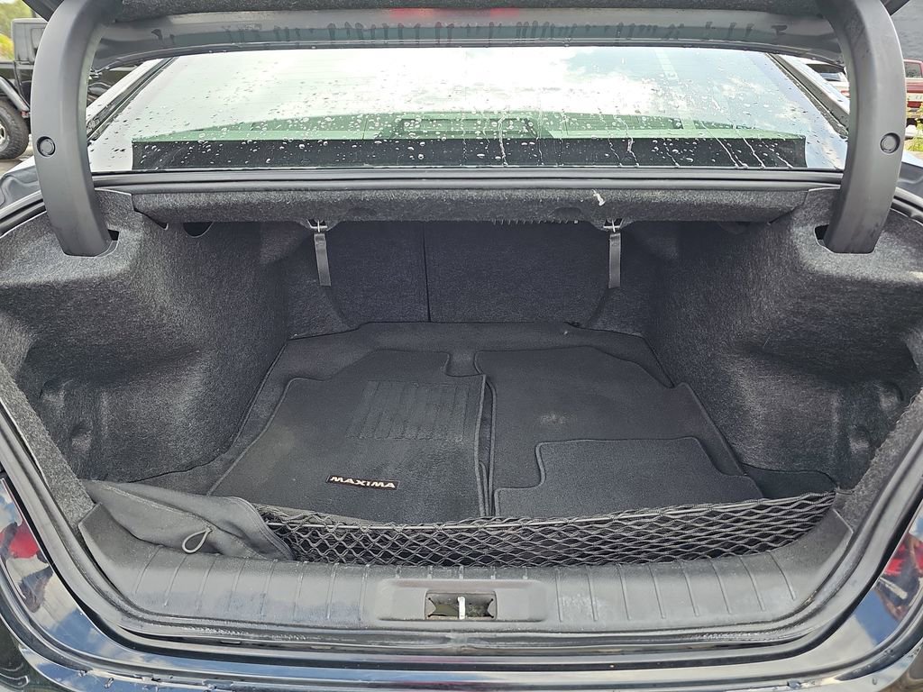 Used 2017 Nissan Maxima Platinum image 15