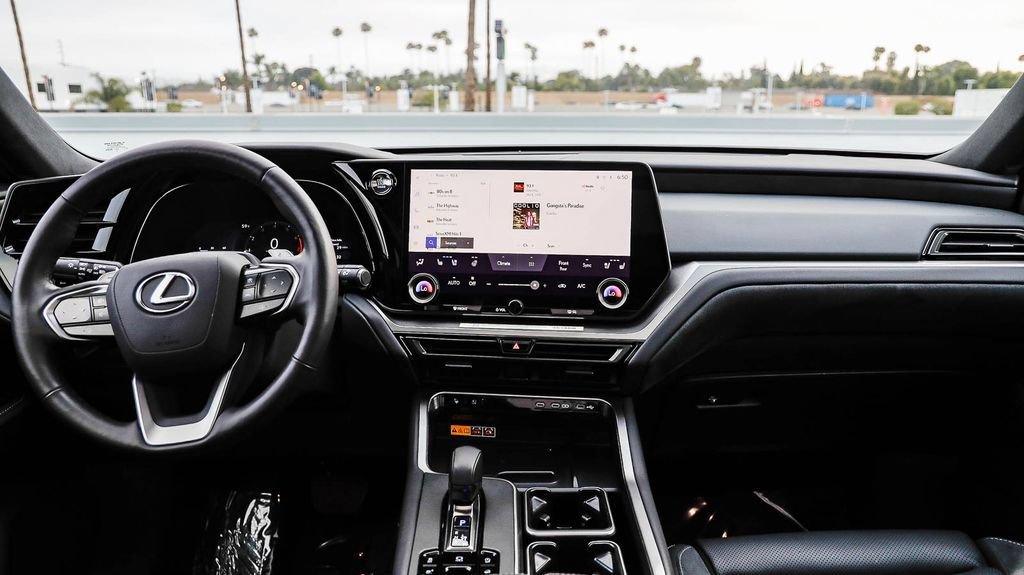 Used 2025 Lexus TX 350 AWD w/ Technology Package image 15