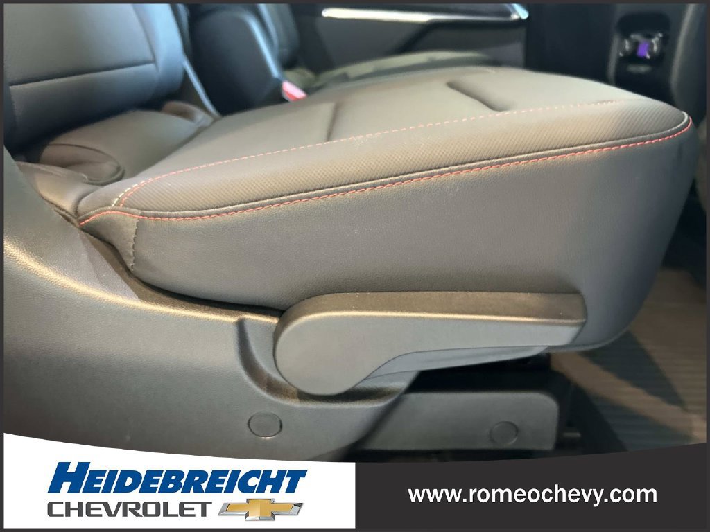 Certified 2024 Chevrolet Traverse Z71 w/ LPO, Floor Liner Package AWD/4WD image 35