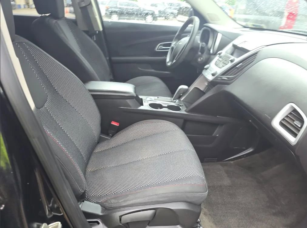 Used 2010 Chevrolet Equinox LT image 9