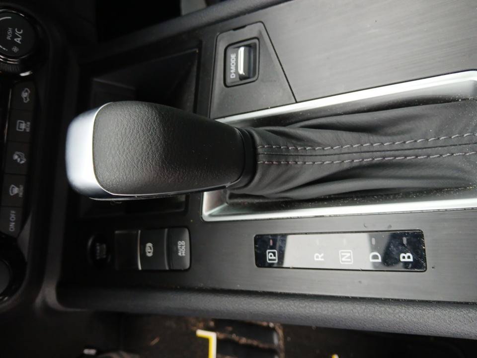 Certified 2026 Nissan Kicks SV w/ SV Premium Package FWD image 20