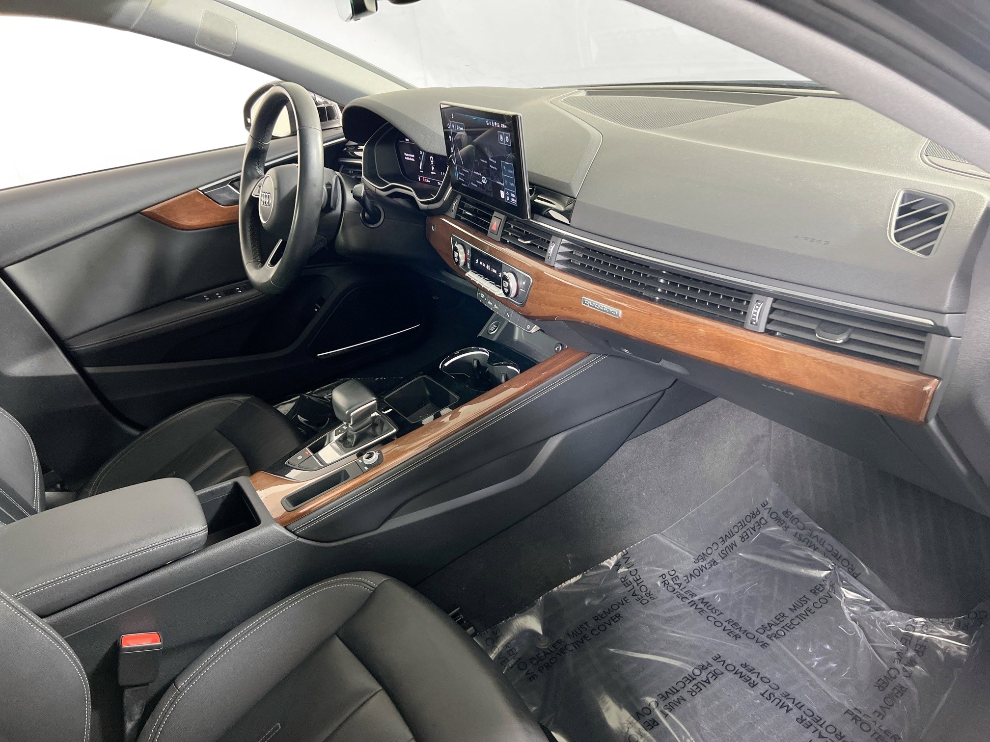 Used 2022 Audi A4 2.0T Premium Plus w/ Premium Plus Package image 30