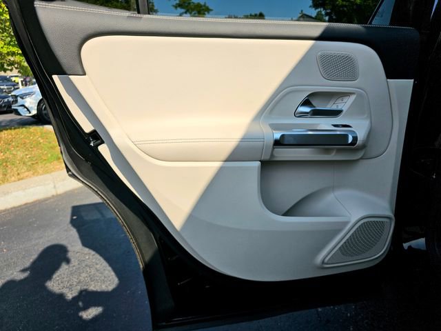 New 2026 Mercedes-Benz GLB 250 4MATIC image 25