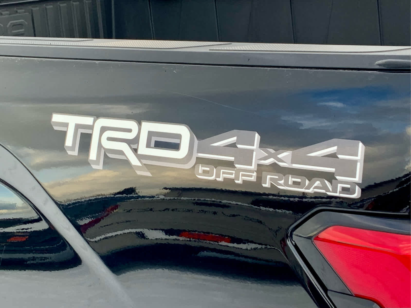 Used 2025 Toyota Tundra SR5 w/ TRD Off-Road Package image 23