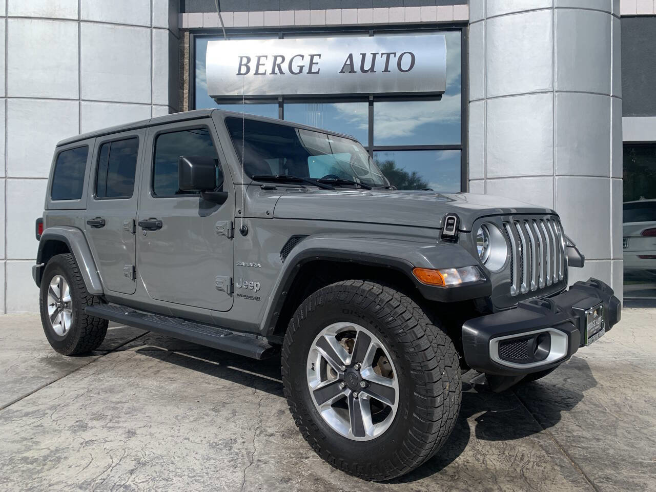 Used 2020 Jeep Wrangler Unlimited Sahara w/ Cold Weather Group image 1