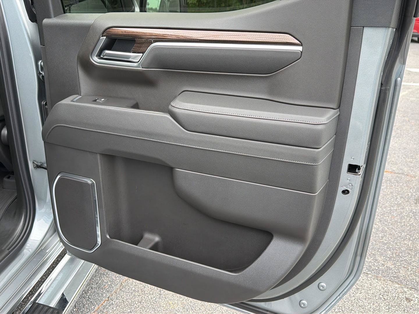 New 2026 Chevrolet Silverado 1500 LT AWD/4WD image 15